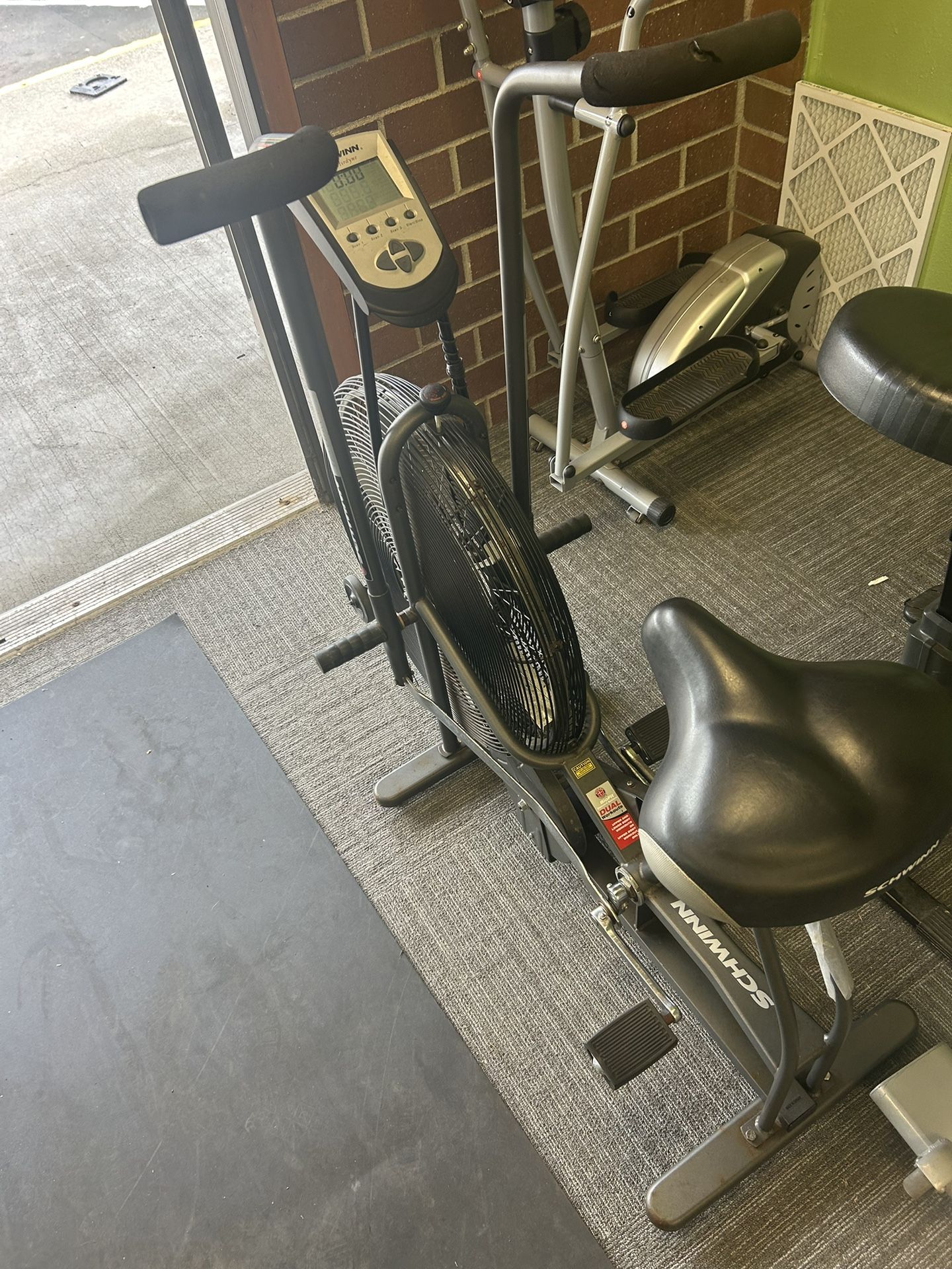 Schwinn Airdyne Bike Trainer
