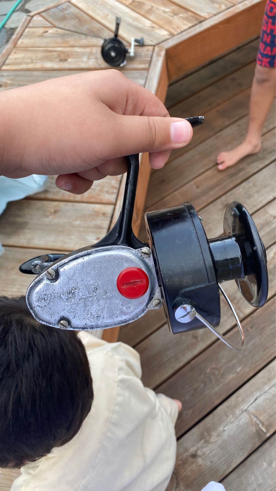 Fishing reel