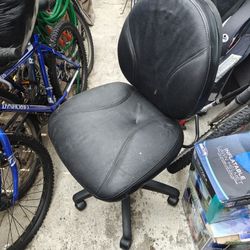 Rolling Office Chair