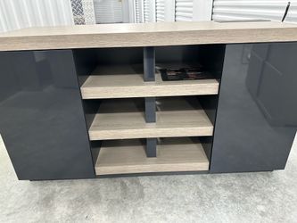 Kinwai Tampa Executive Office Credenza with USB & Power Outlets