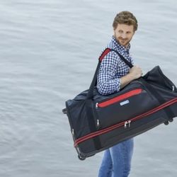 Swiss Tech Navigation 36" Drop Bottom Rolling Duffel Bag with Telescopic Handle Retail $80