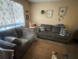 Sofa set