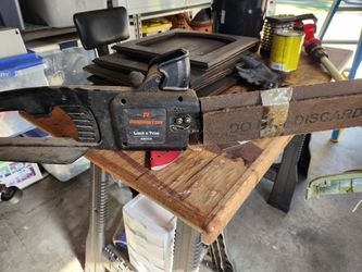 Electric chainsaws 40$ each