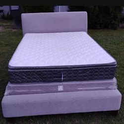  QUEEN SIZE MATTRESS SET WITH GRAY CLOTH COVERED BED FRAME