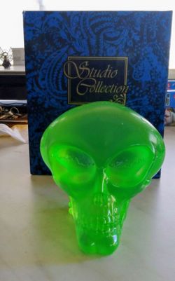 Alien skull