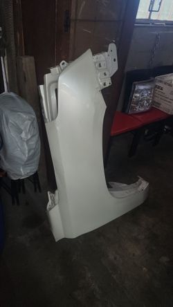 2015-2020 CADILLAC ESCALADE FENDER
