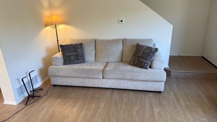 FREE Couch