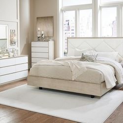 White Queen Upholstered Bed-7Pc.Dresser-Mirror=Chest,Queen Bed,2 Nightstands