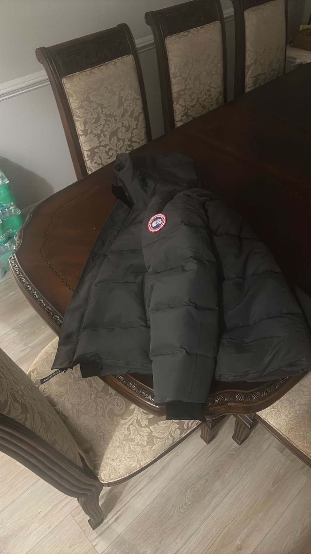 canada goose jacket size xxl( fits like xl) grey with red logo