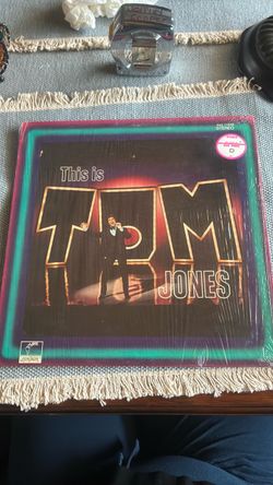 This is Tom Jones Parrot Vinyl