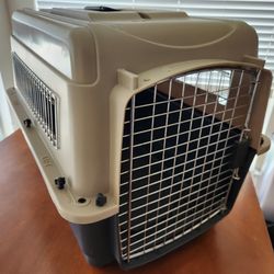 Petmate Ultra Vari Kennel 28 Inches 