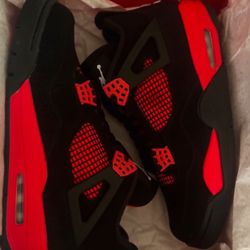 JORDAN 4 RETRO MID RED THUNDER SIZE 11.5
