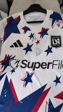 Lafc practice  sighed jersey by Timothy tillman Stephen eustaquio 2026