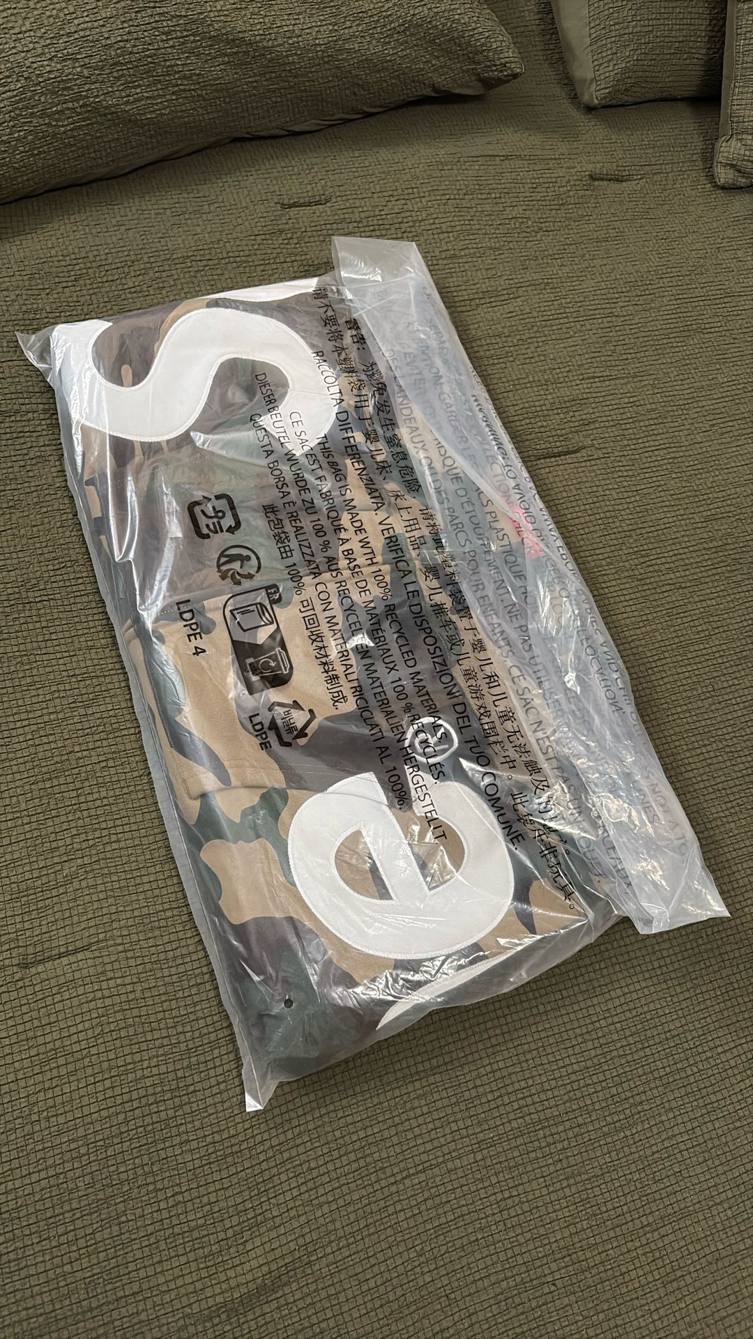 Supreme Big Logo Zip Up Hooded Sweatshirt