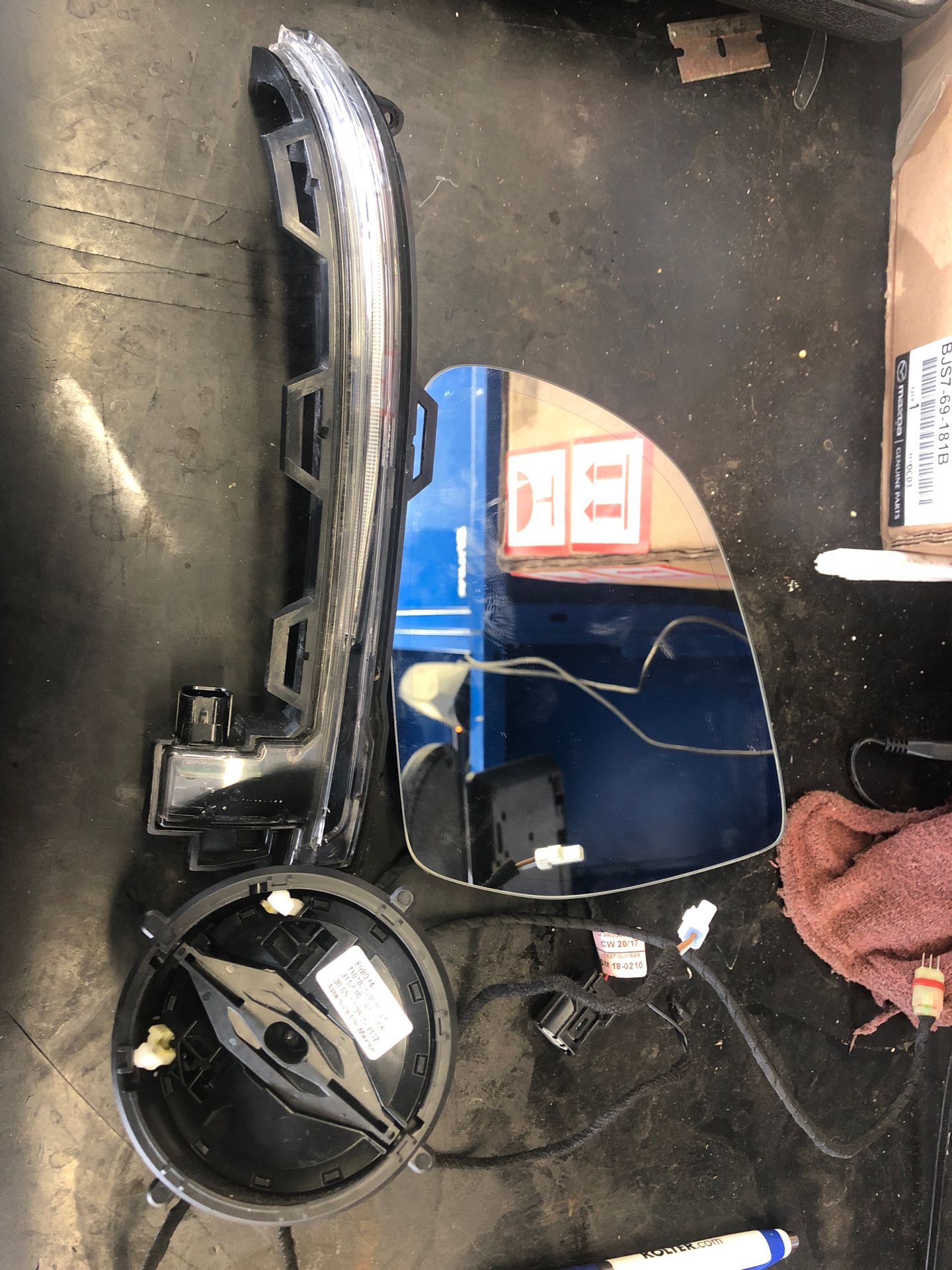 Mirror and motor light