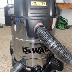 Dewalt 16gallon Stainless Steel Wet Shop Vac 