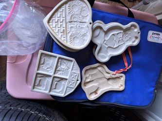 Pampered chef molds