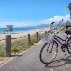 Purple Cruiser bike 