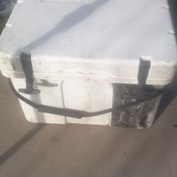 Yeti IceBin