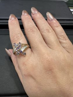 10k NAT DIAMOND RING