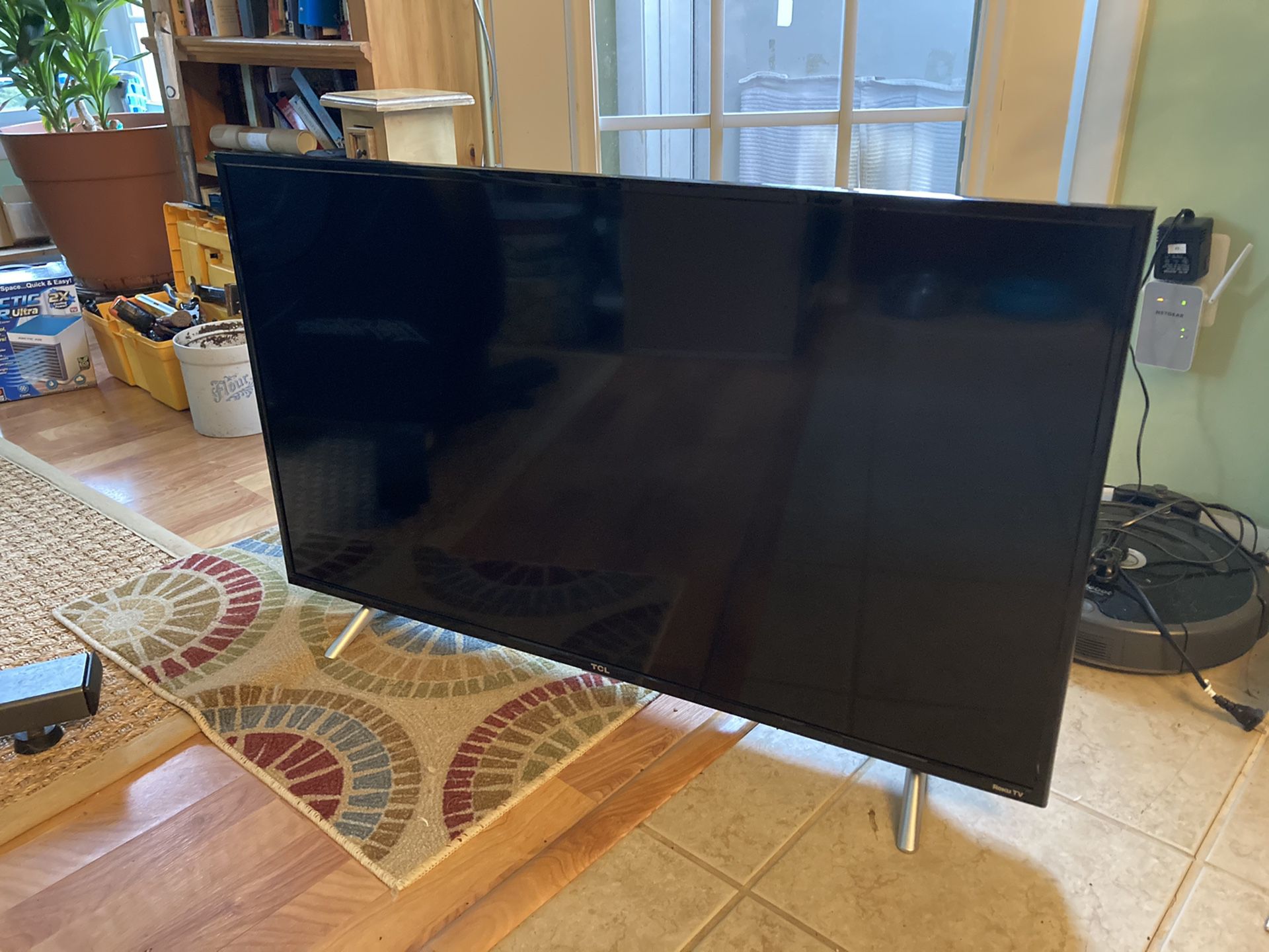 TCL S405 4K Smart TV - 45’ Display