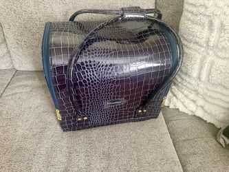 NEW XL PROFESSIONAL COSMETIC BAG WITH CARRYING HANDLES AND STRAPE