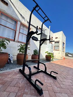 🔥 Power Tower / Pull Up & Dip Station – Home Gym – Excellent Condition