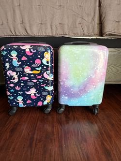 Kids suitcases