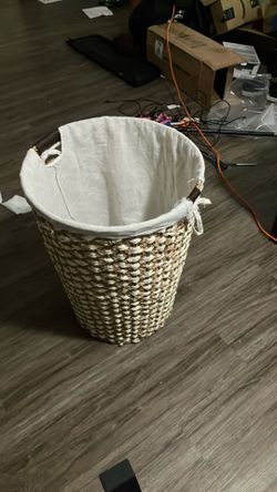 Laundry basket