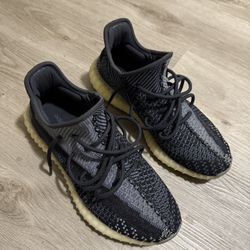 Yeezy 350 Carbon