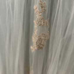 Oleg Cassini Wedding Veil