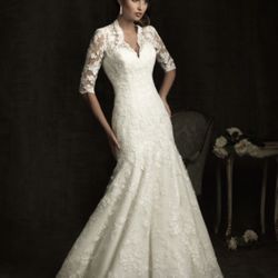 Lace Appliqué Wedding Dress Size 6