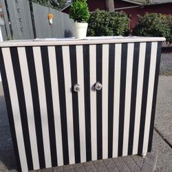 Solid Wood Striped Cabinet 