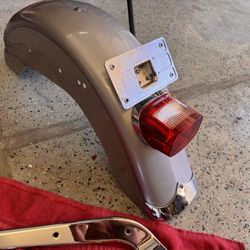 Rear Fender 2002 Fatboy Diamond Ice And Chrome Struts 