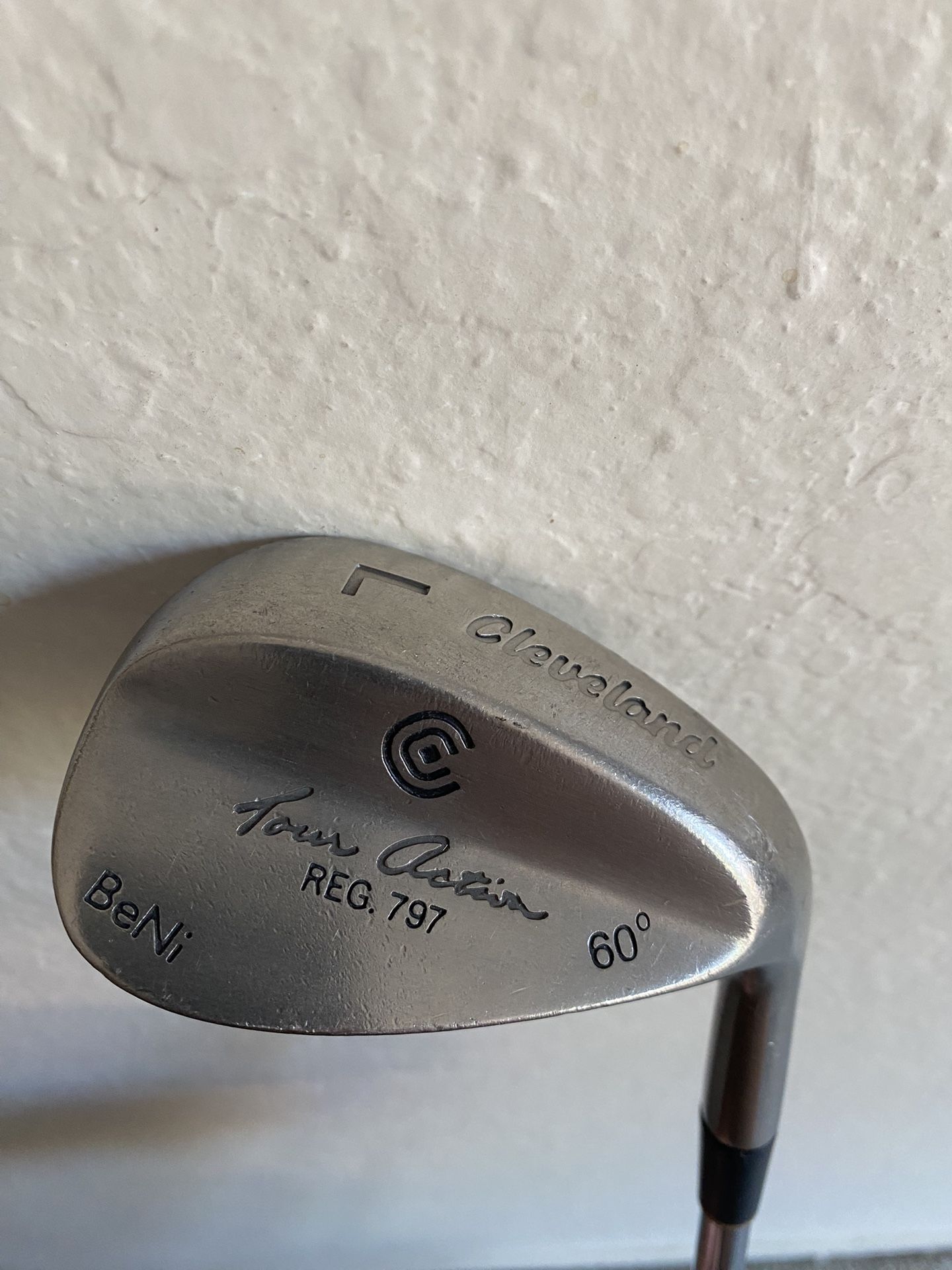 Cleveland 797 BeNi - 60 Degree Wedge With New Grip