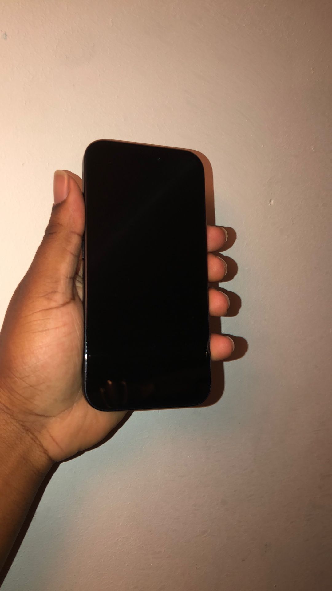 iPhone 16