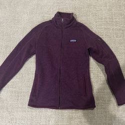 New Women’s Size XS Patagonia Sweater