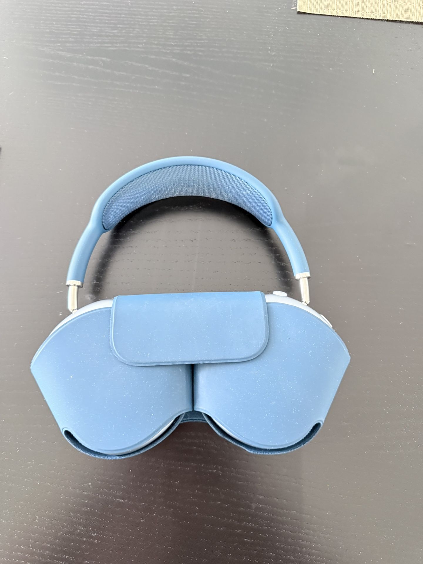 Blue AirPods Max, Great Condition 
