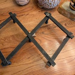 Antique Wooden Hat/Tie Rack Wall Hanger. 
