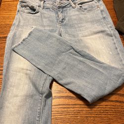 2 Pairs Of Size 6 Lucky Brand Jeans 