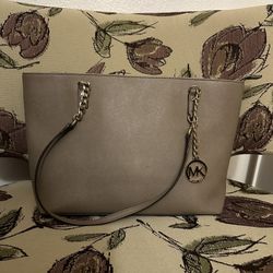 MK Purse