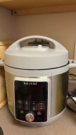 Instant Pot Electric Pressure Cooker
