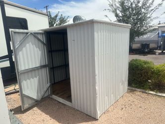 Metal Shed 8 x 8