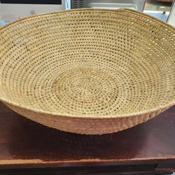 Giant Woven Basket with 28" diameter and 9.5" depth 