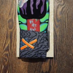 Absolutely Ridiculous Sliding Mitt
