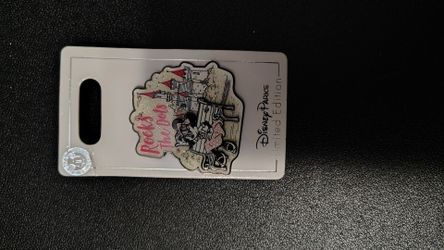 Disney Minnie Mouse " Rocks the Dots" Collectible Pin