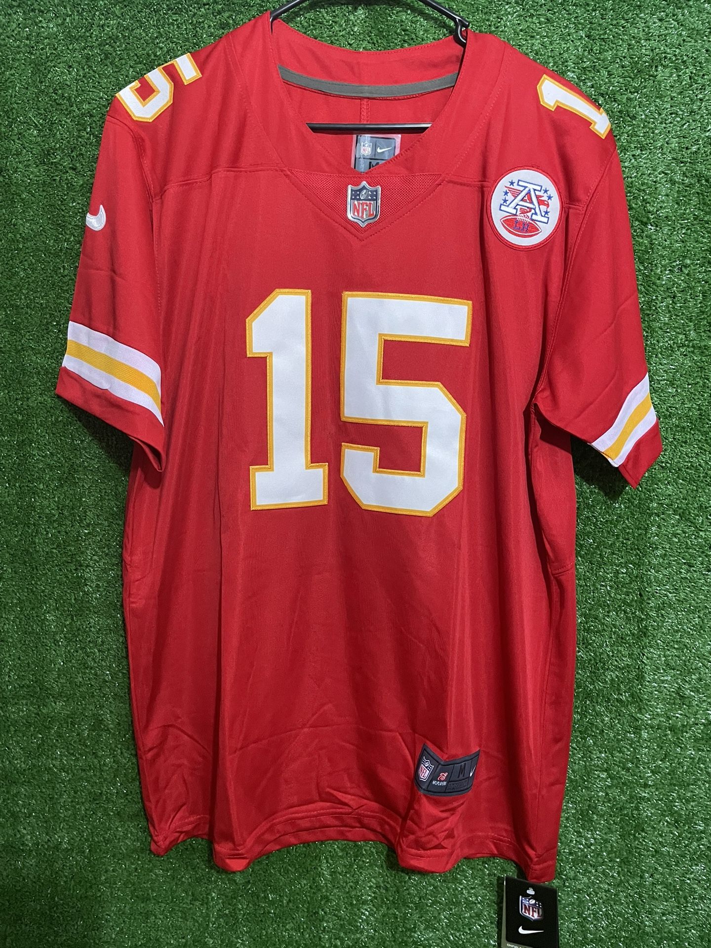 PATRICK MAHOMES KANSAS CITY CHEIFS NIKE JERSEY BRAND NEW WITH TAGS SIZE MEDIUM