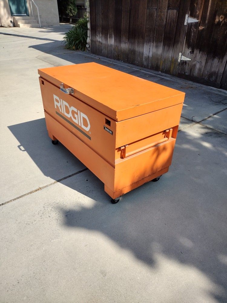 RIDGID Tool Box Like New