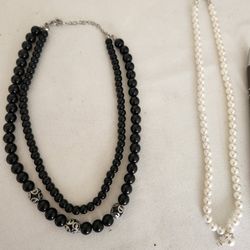 Vintage 2pc Necklace 