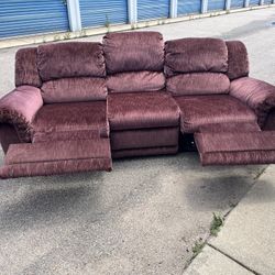 Lazy Boy Couch Free Delivery 🚚
